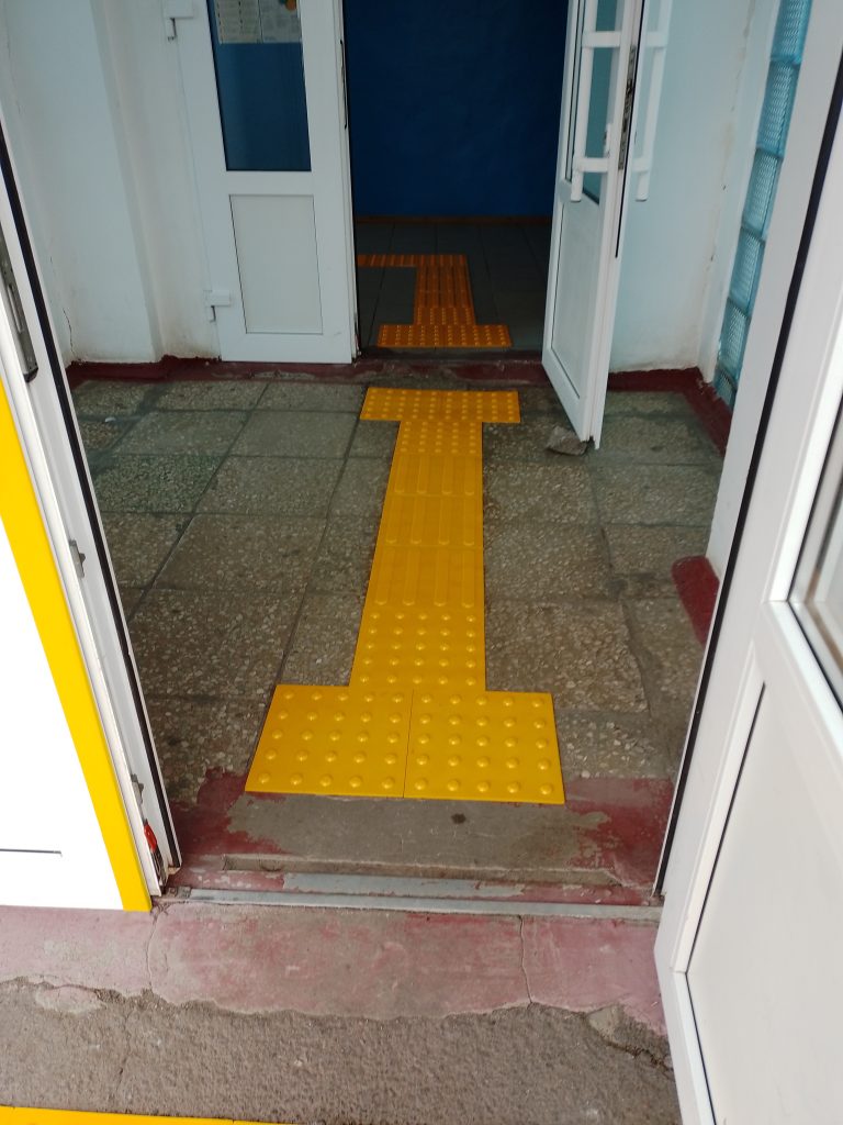 Доступність без бар’єрів: Арбузинська ЦЛ облаштувала простір для людей з особливими потребами